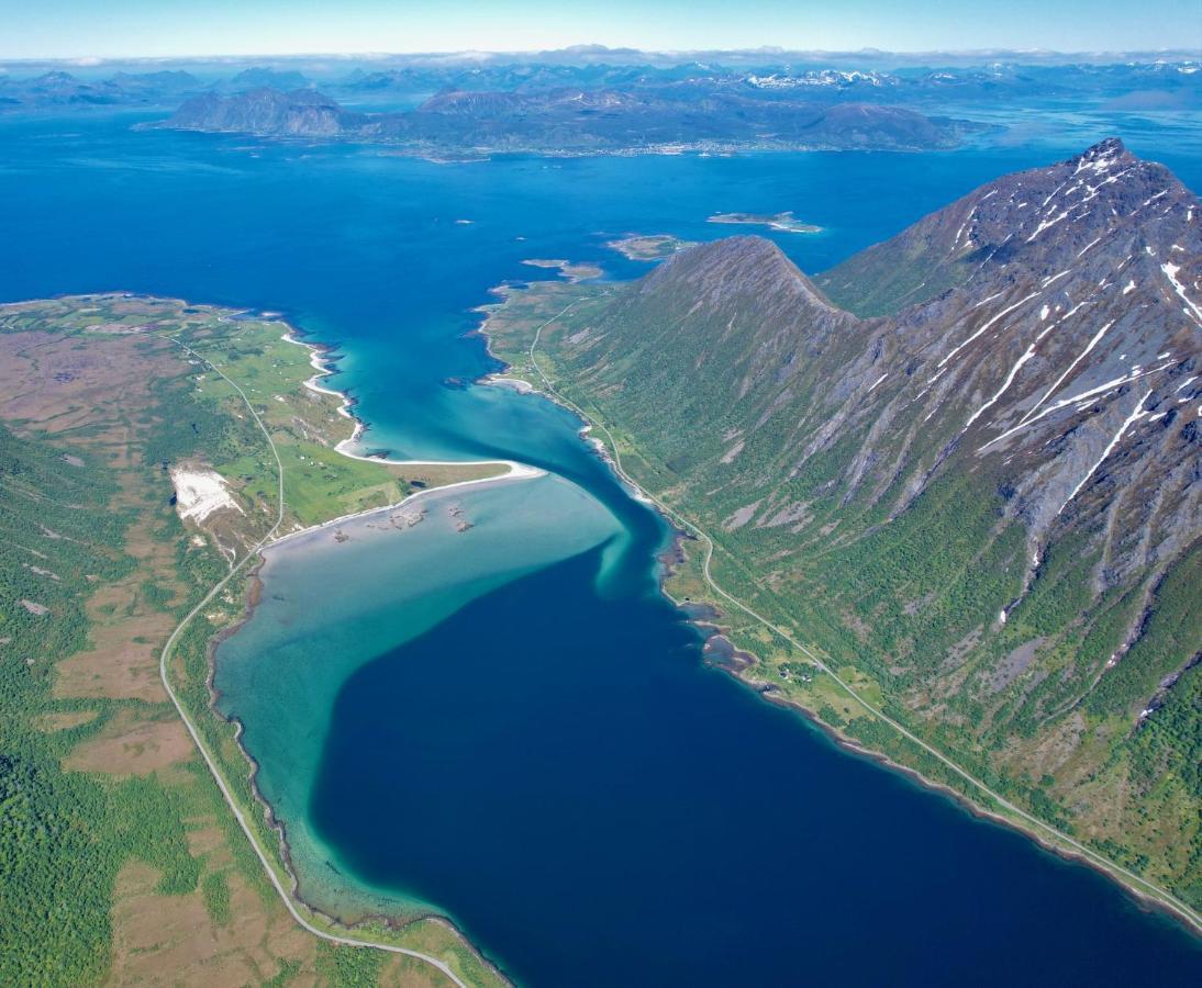 Lofoten Red Villa Laupstad Exterior foto